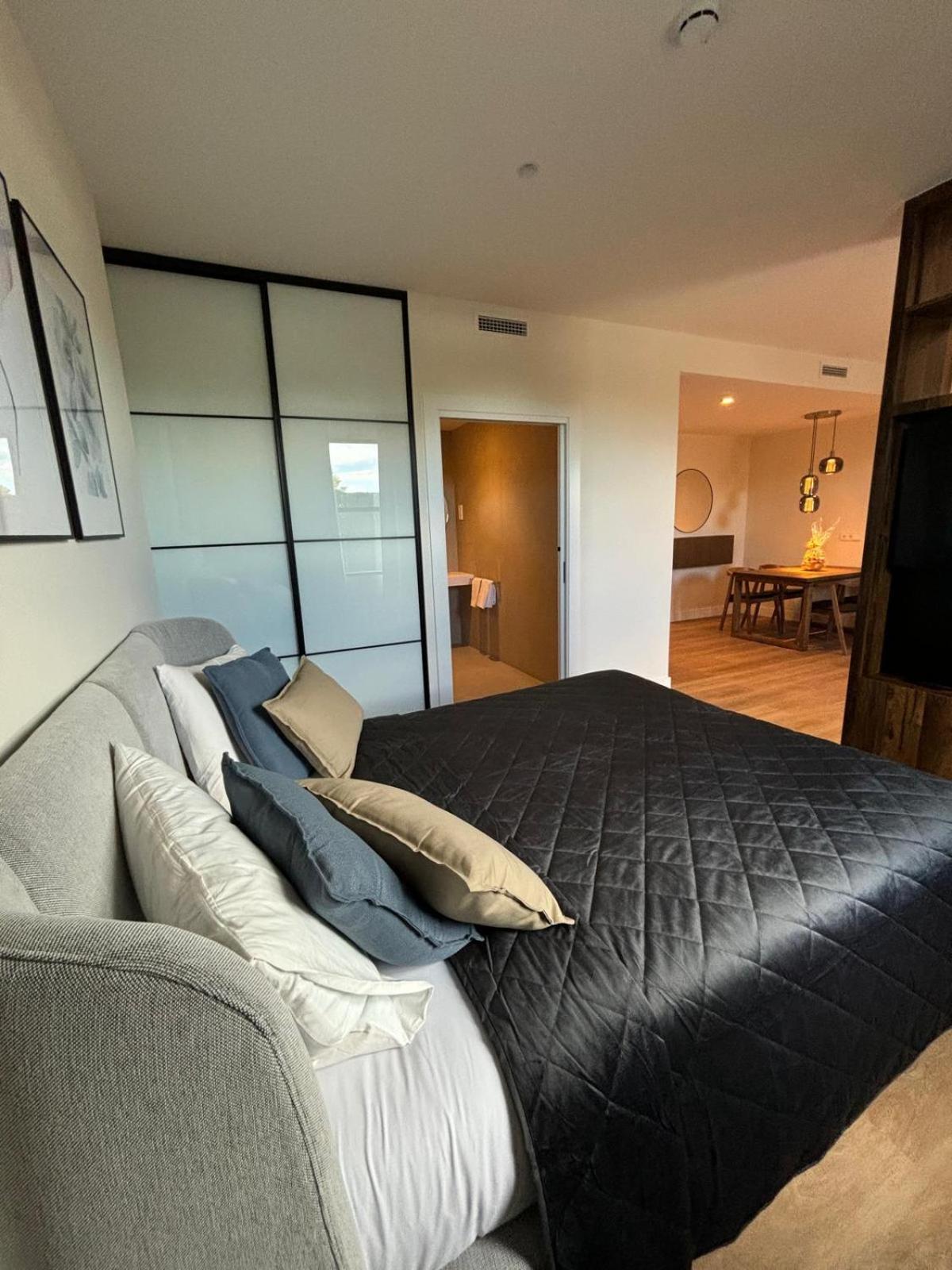 Madrid Suites Moncloa-Aravaca, Solo Check In On Line - Parking Gratuito Exterior foto